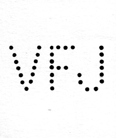 V10 2
